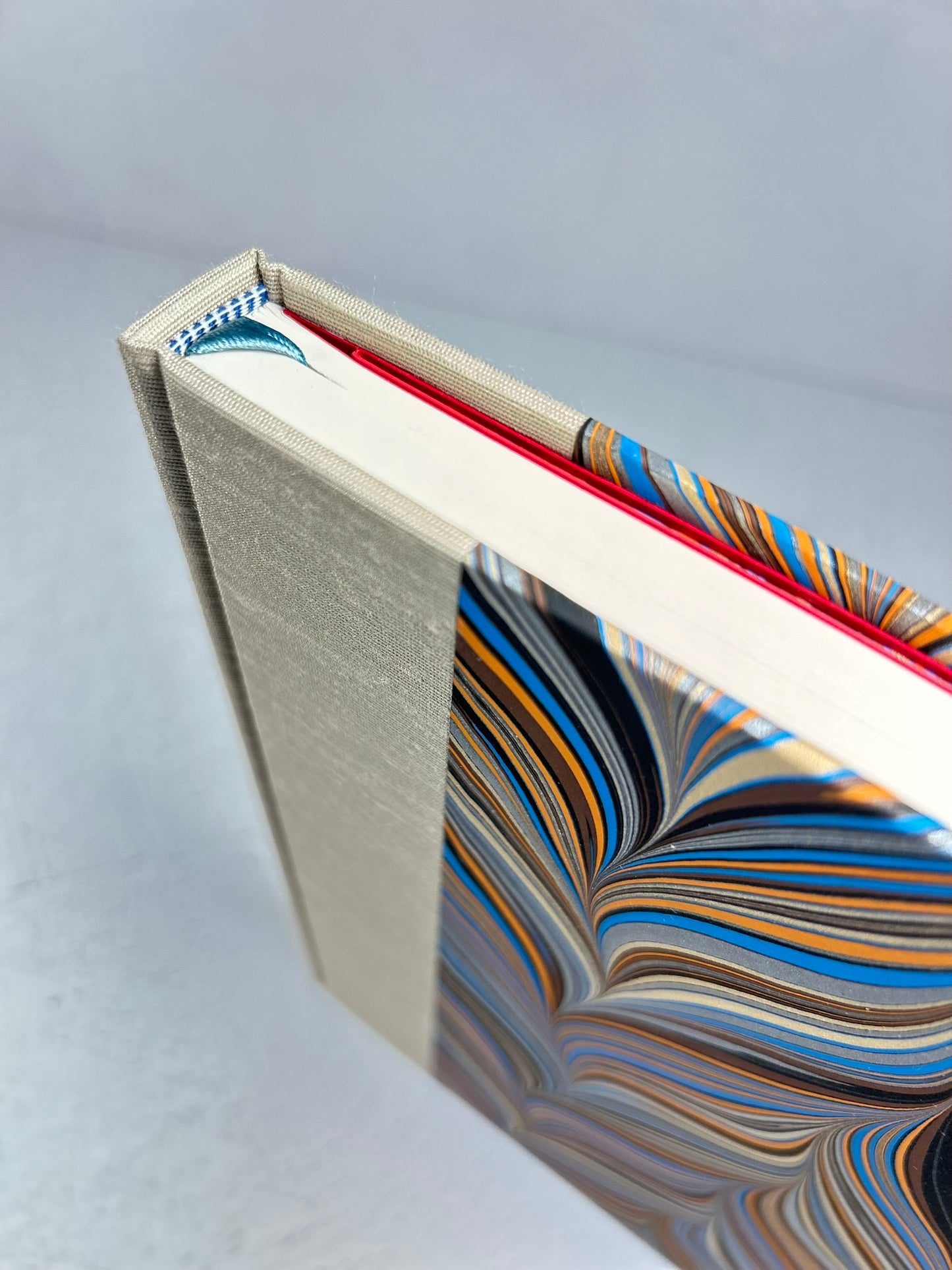 B5 Hardcover Notebook finished in Platinum Japanese book cloth and featuring Renato Crepaldi hand-marbled decorative paper