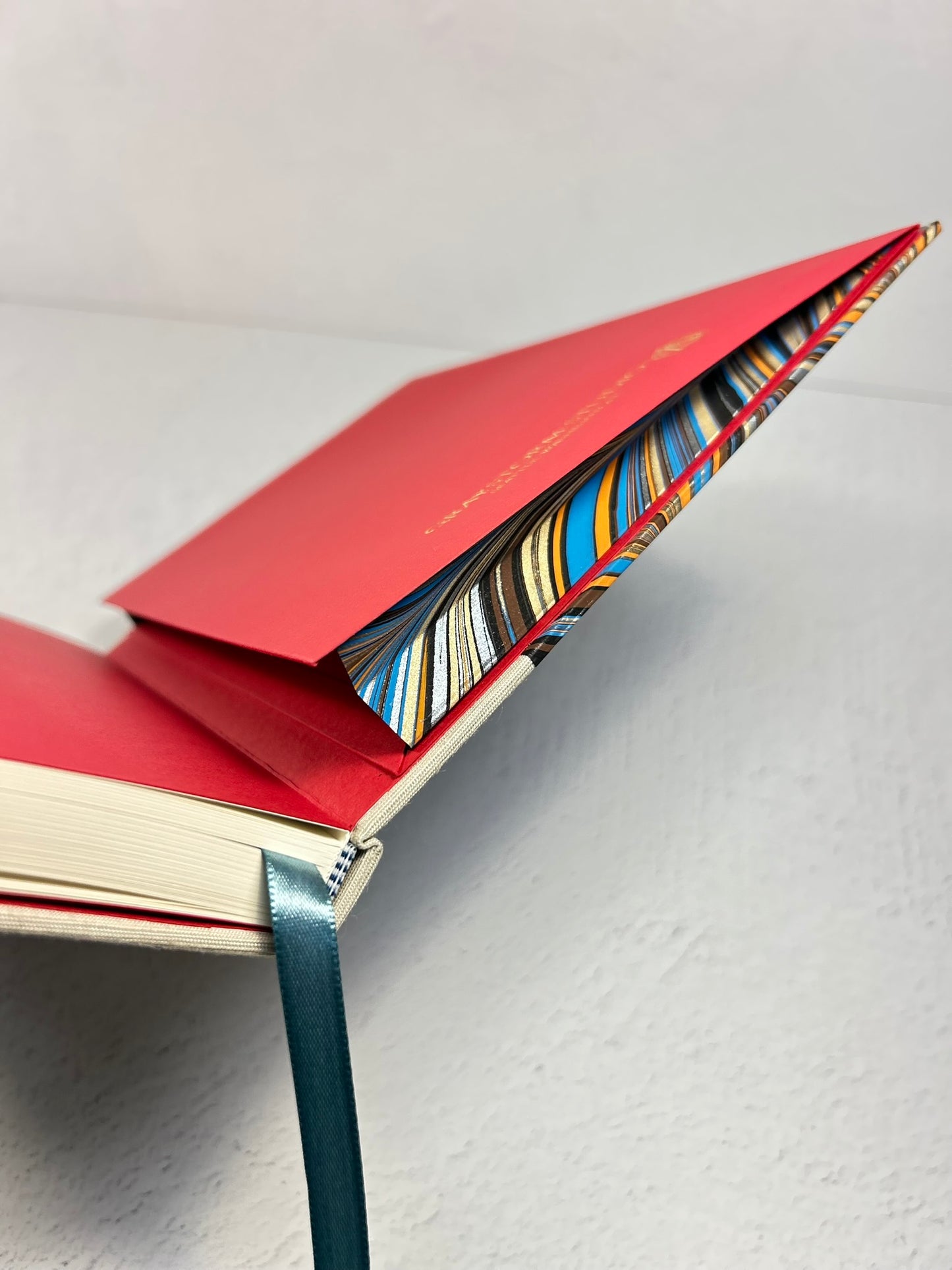 B5 Hardcover Notebook finished in Platinum Japanese book cloth and featuring Renato Crepaldi hand-marbled decorative paper