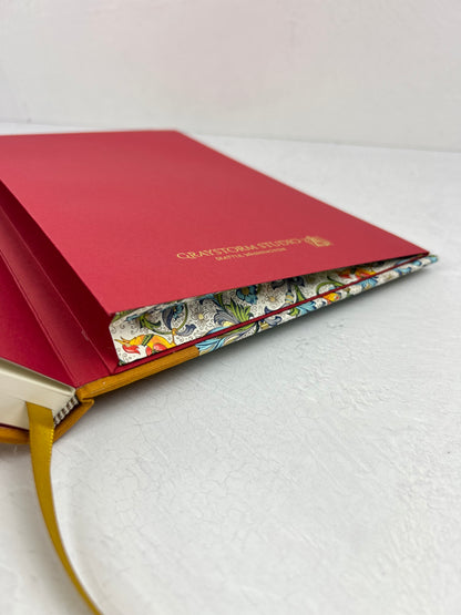 (PRE-ORDER NOVEMBER Delivery) B5 Hardcover Notebook finished in Classic Italian Florentine Print