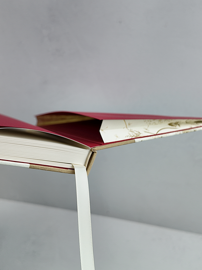NEW B5 192-page Hardcover Journal finished in Soft Gold Japanese book cloth and Dandelion Italian Florentine print
