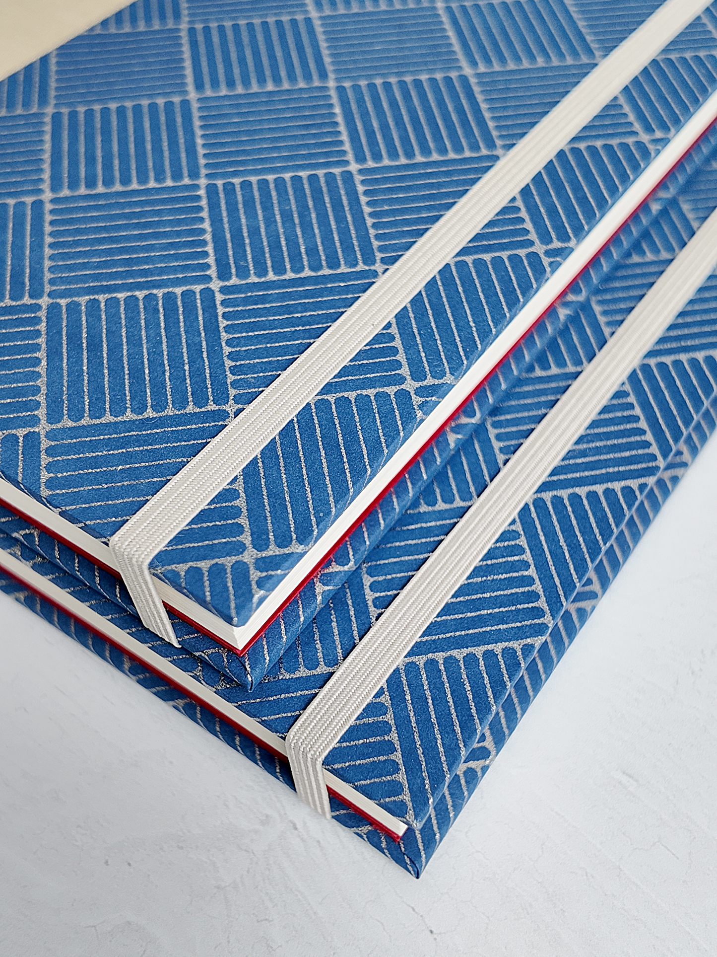 NEW B5 192-page Hardcover Journal finished in Platinum Japanese book cloth and blue/silver square Chiyogami Paper