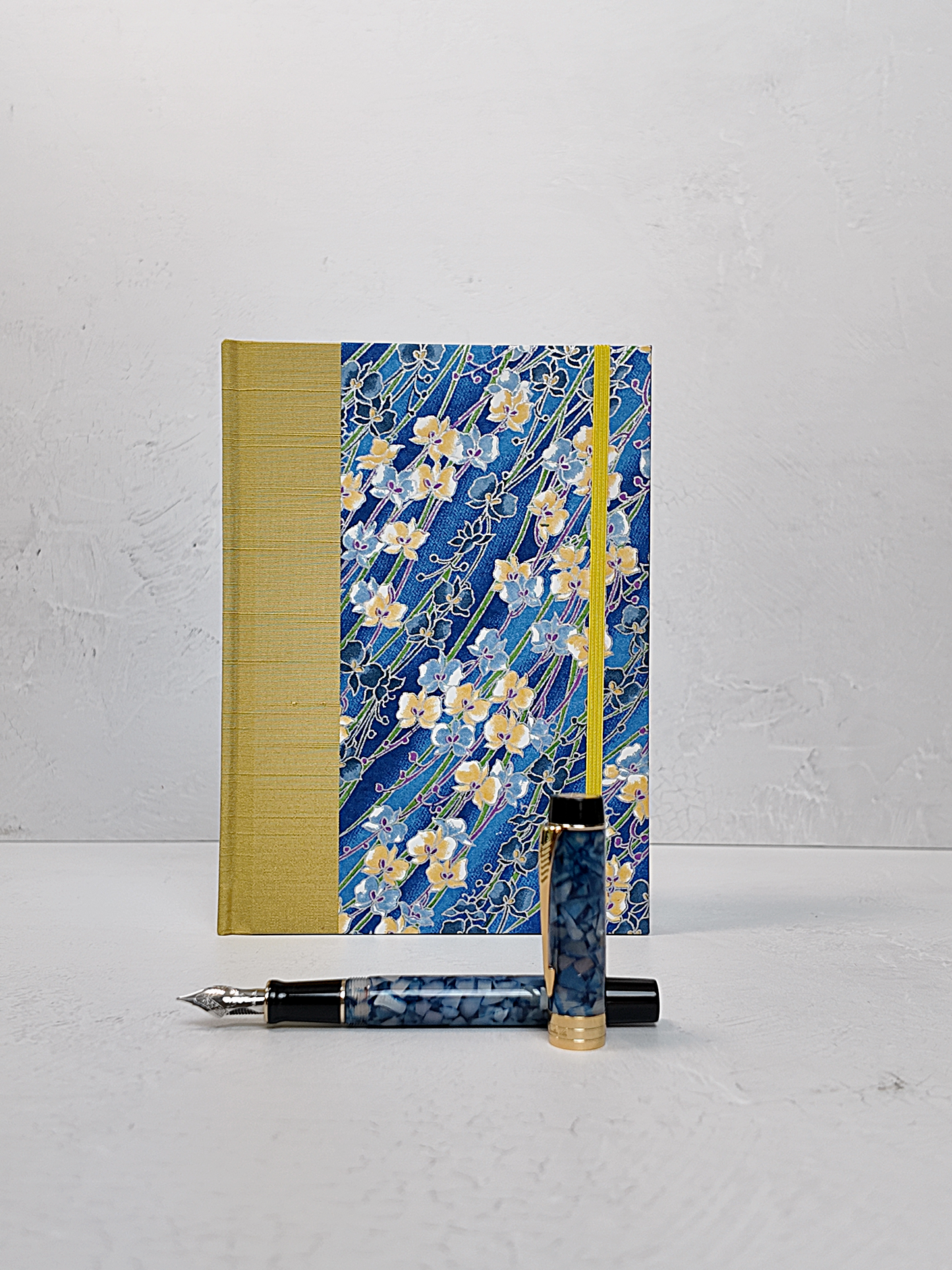 NEW A5 160-page Hardcover Journal finished in Yellow Gold and Vintage Chiyogami Floral Paper