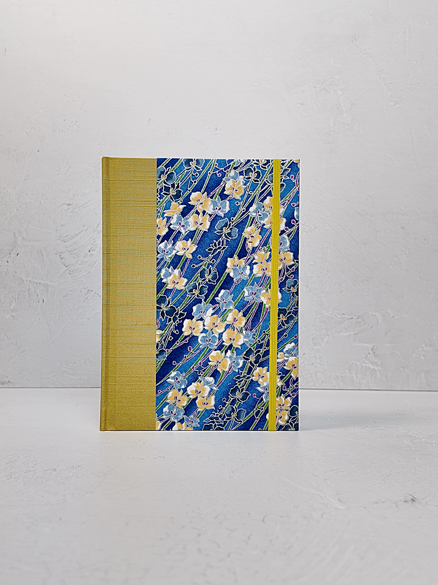 NEW A5 160-page Hardcover Journal finished in Yellow Gold and Vintage Chiyogami Floral Paper