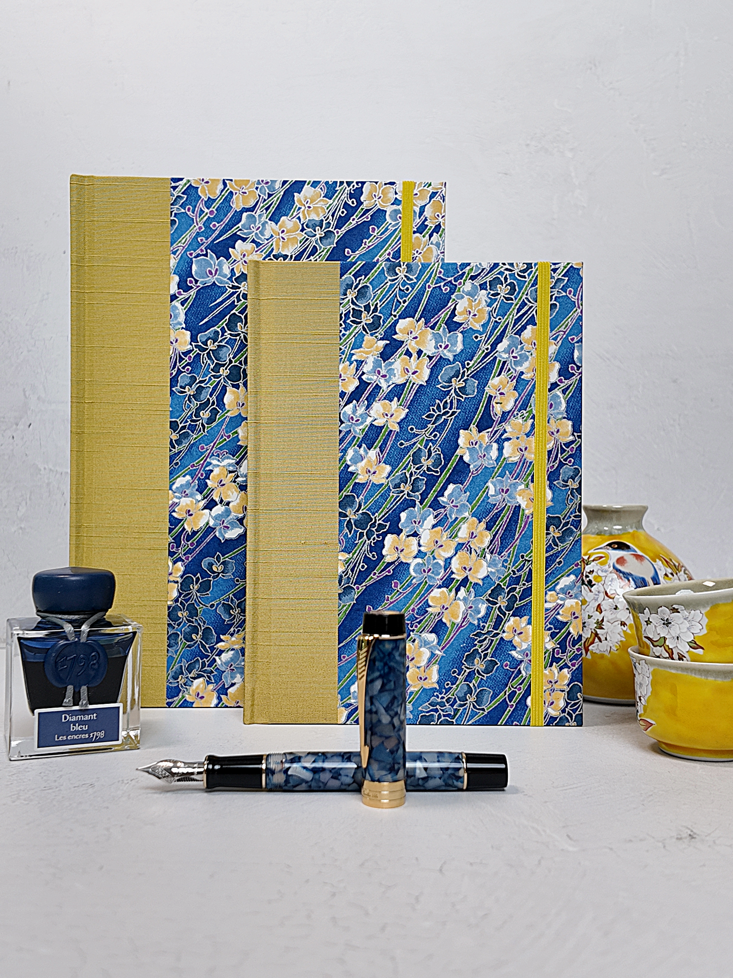 NEW A5 160-page Hardcover Journal finished in Yellow Gold and Vintage Chiyogami Floral Paper
